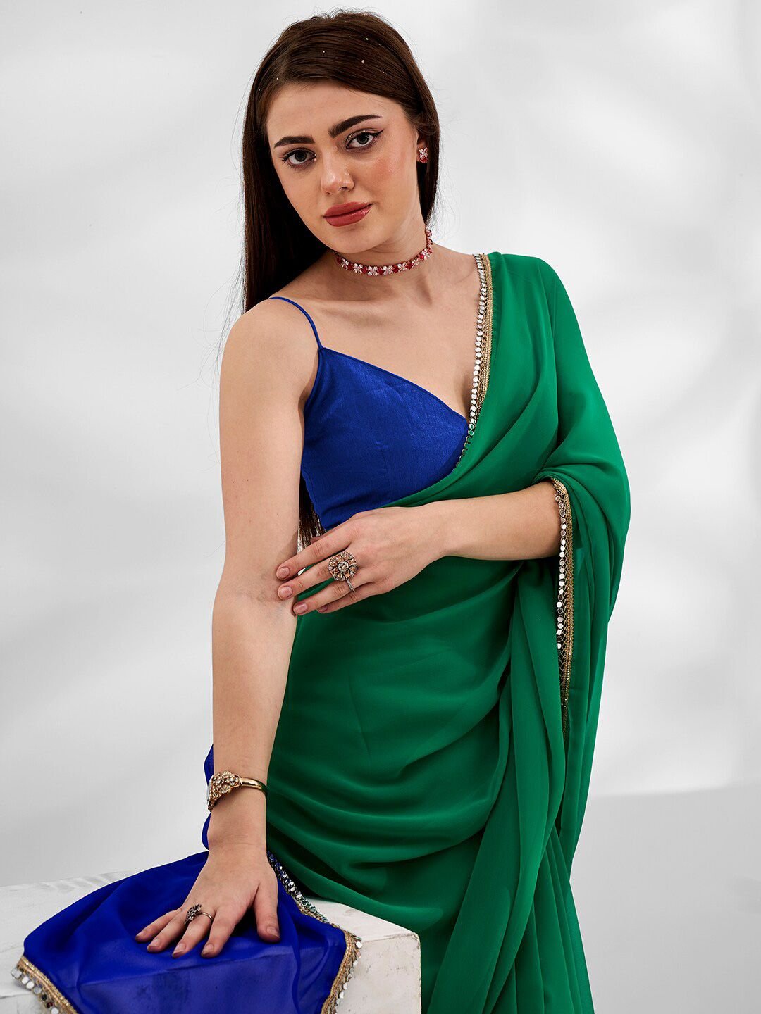 Mitera Green Colourblocked Pure Georgette Designer Saree - Image 4