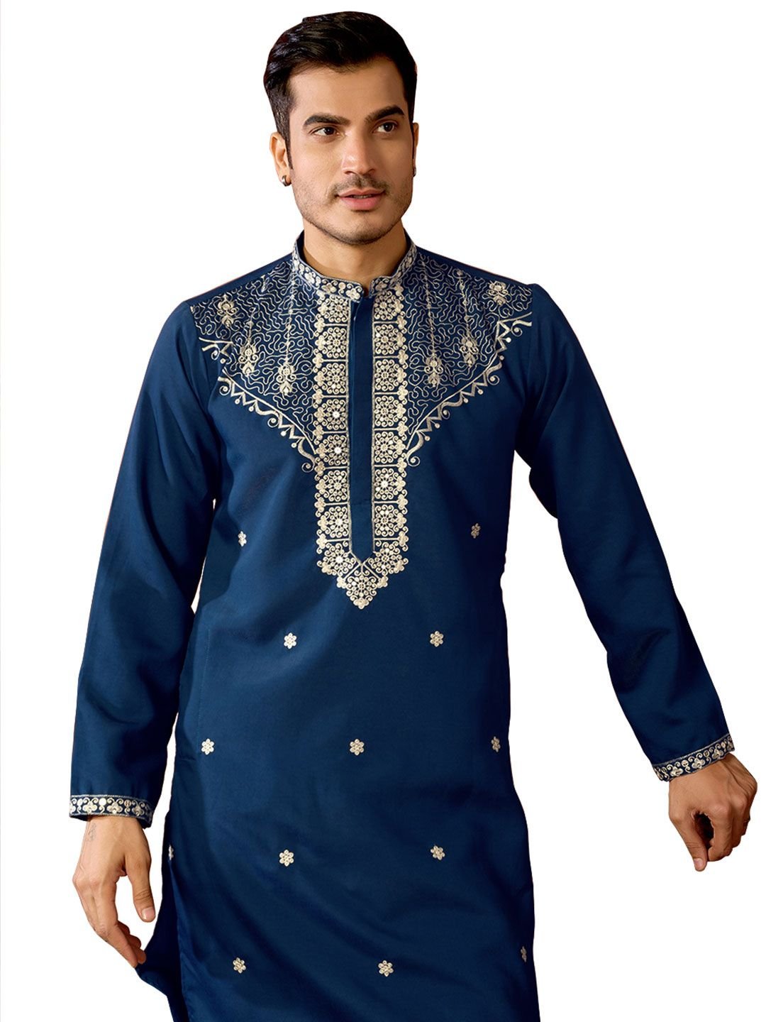House of Pataudi Embroidered Cotton Mandarin Collar Knee Length Straight Kurtas - Image 2