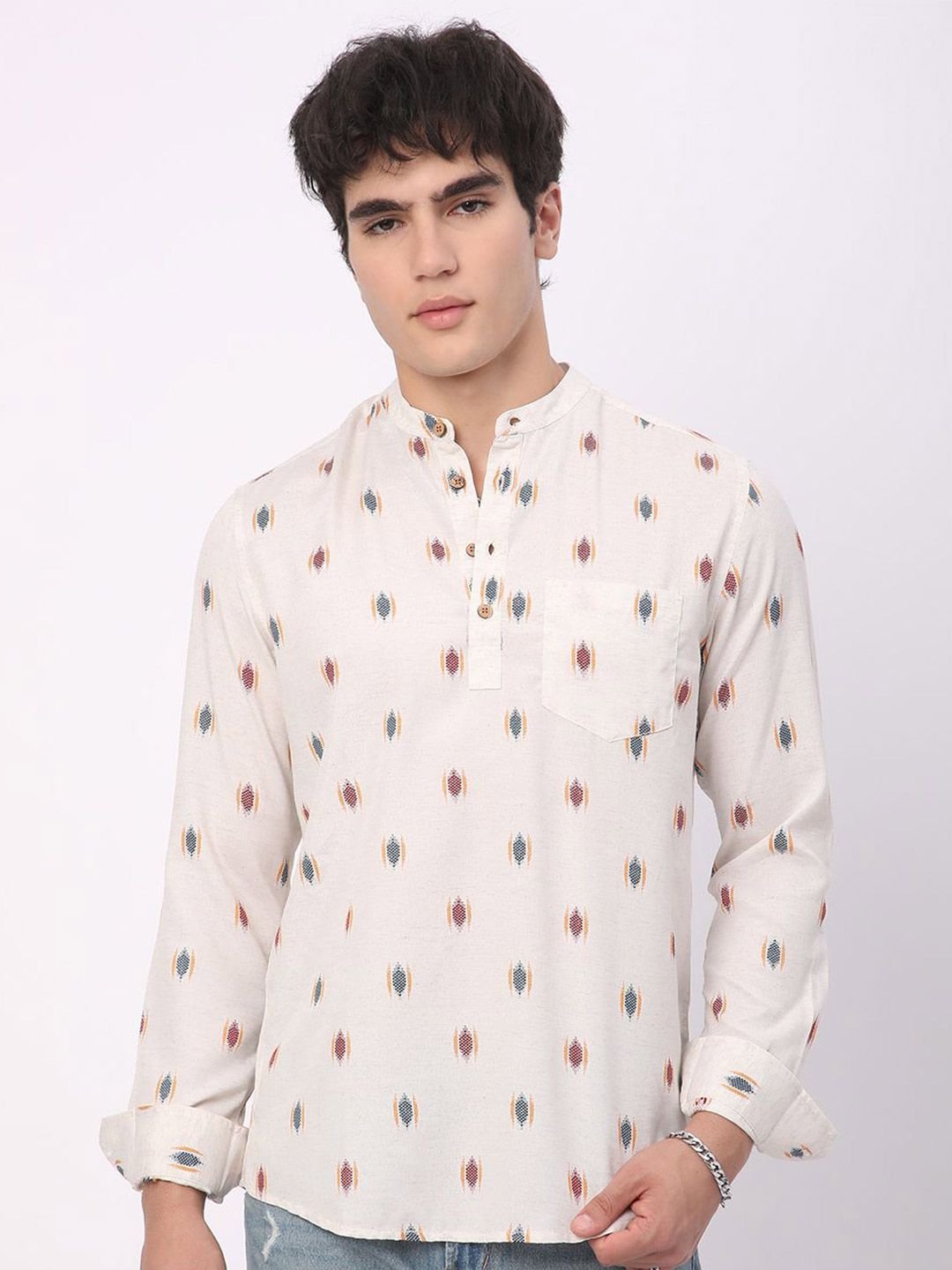 VASTRADO Men Flared Sleeves Thread Work Jacquard Anarkali Kurta - Image 2