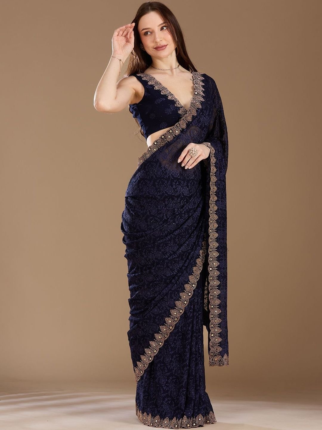 Koskii Women Threadwork Navy Blue Georgette Saree With Unstitched Blouse - Image 2