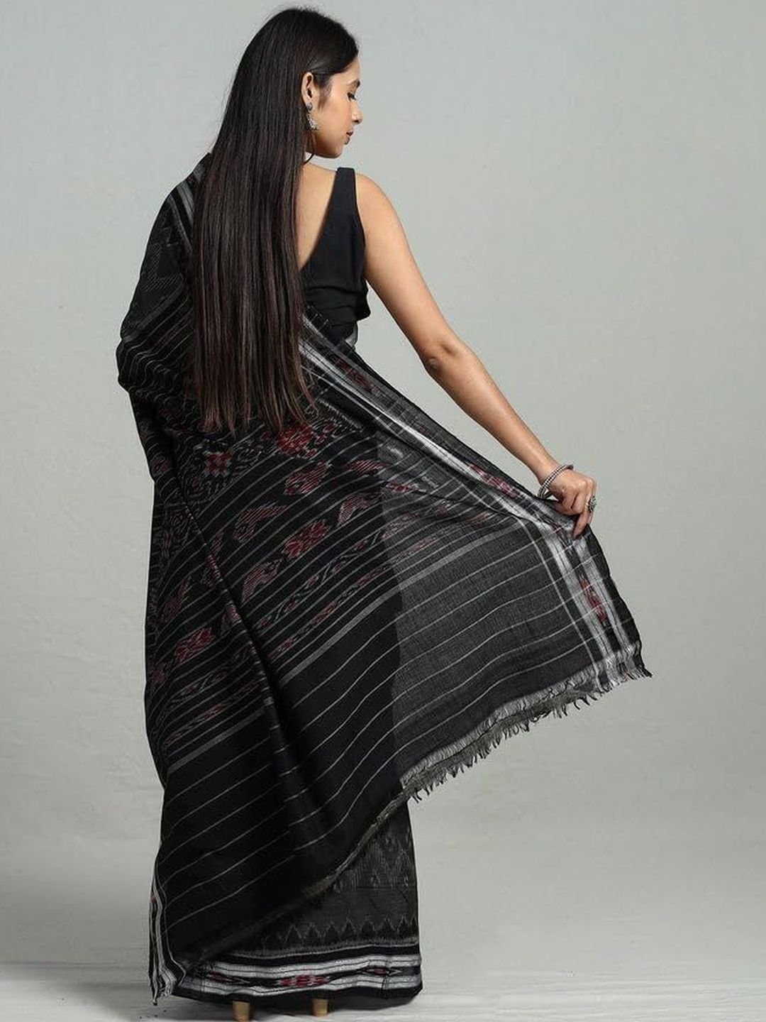 NIISHA CREATION Ethnic Motifs Pure Cotton Handloom Sambalpuri Saree - Image 2