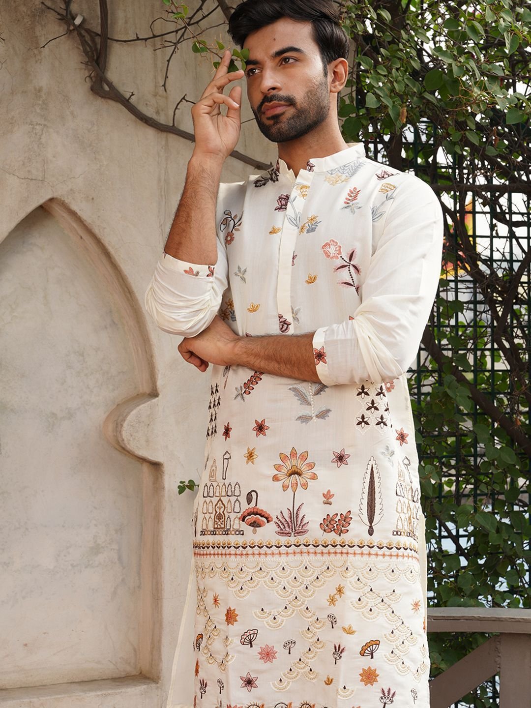 Floral Embroidered Mandarin Collar Straight Republic Day Republic Day Kurta