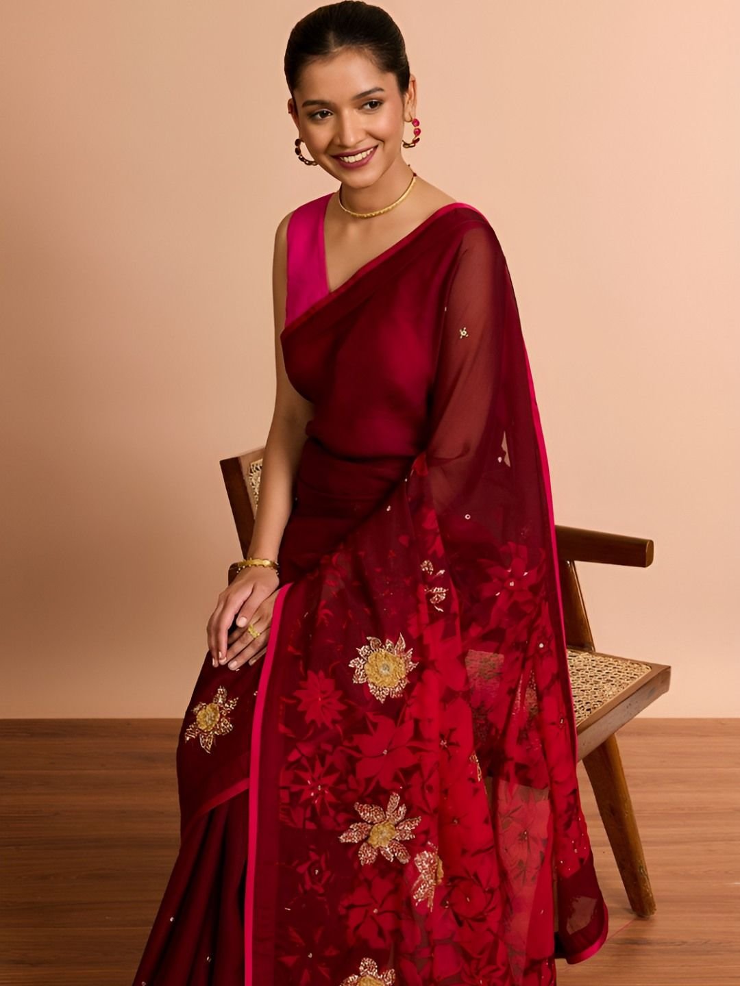 Taneira Floral Embellished Sequinned Maheshwari Saree