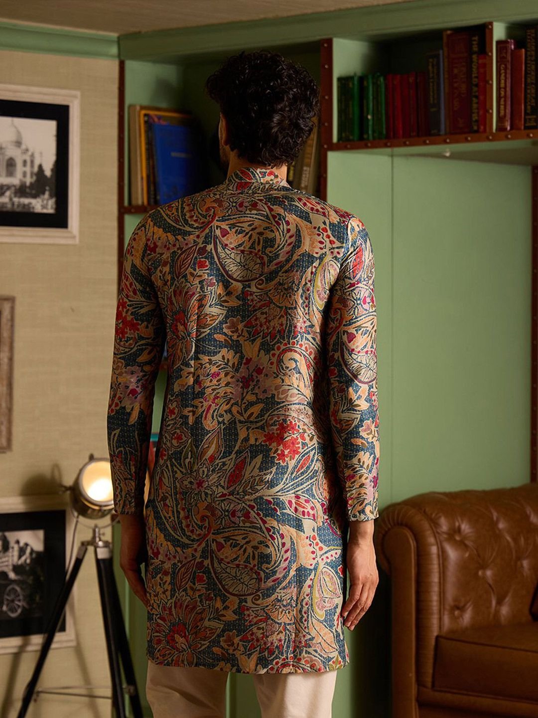CHHAAP Floral Printed Mandarin Collar Straight Kurta - Image 4