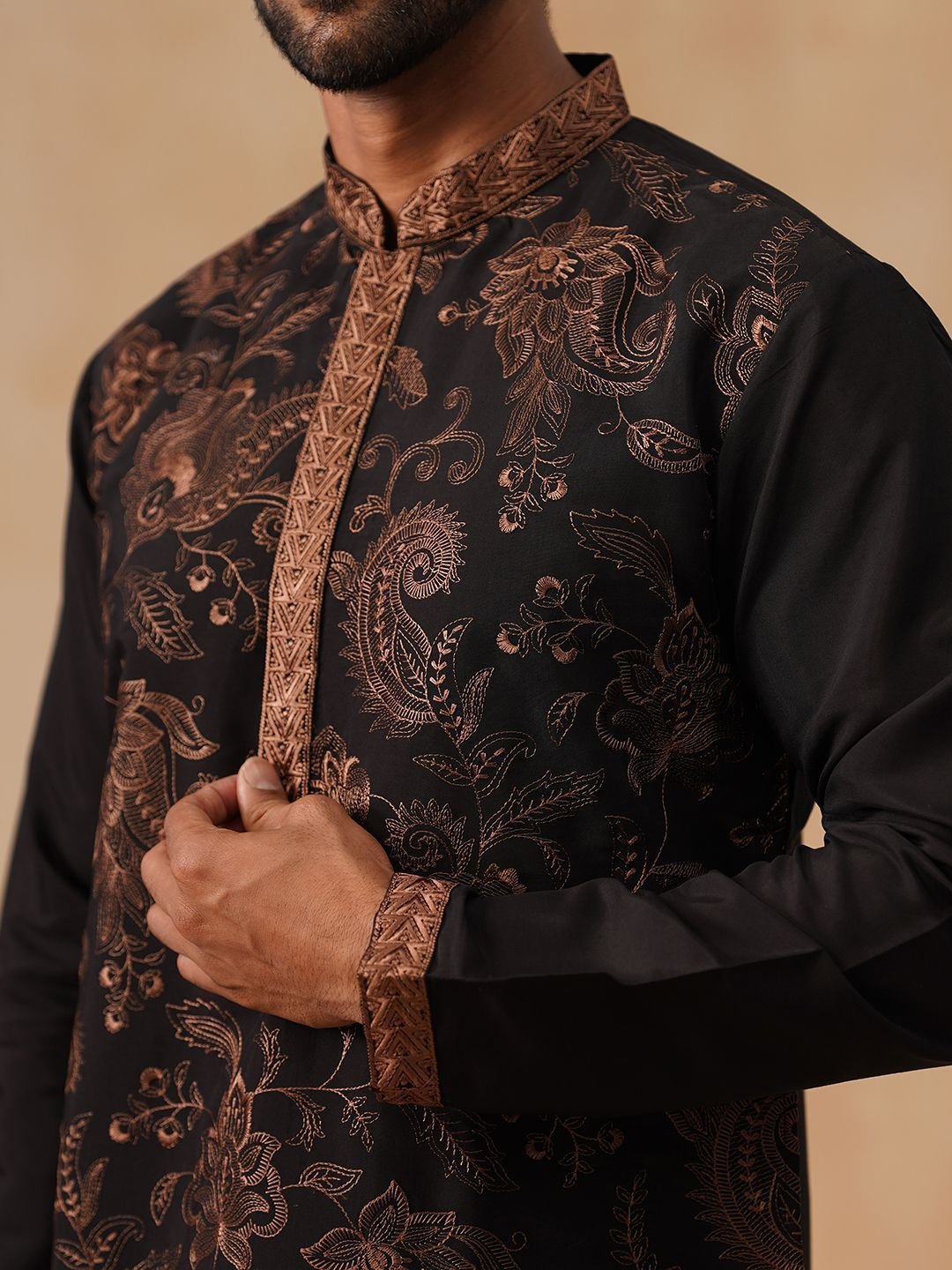 Jompers Men Paisley Printed Festive Silk Straight Kurta - Image 3