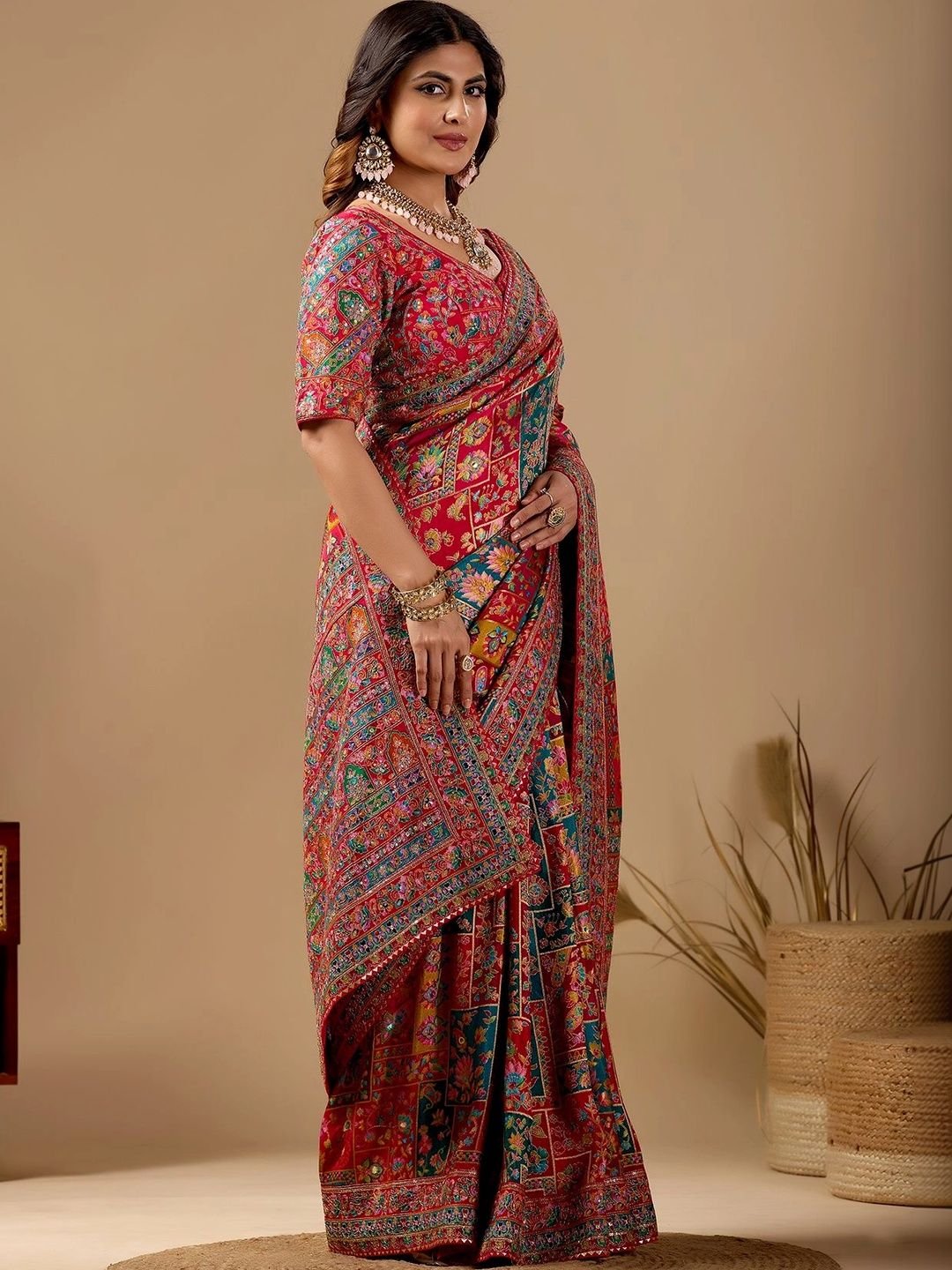 Paisley Embroidered Silk Blend Designer Banarasi Saree - Image 2