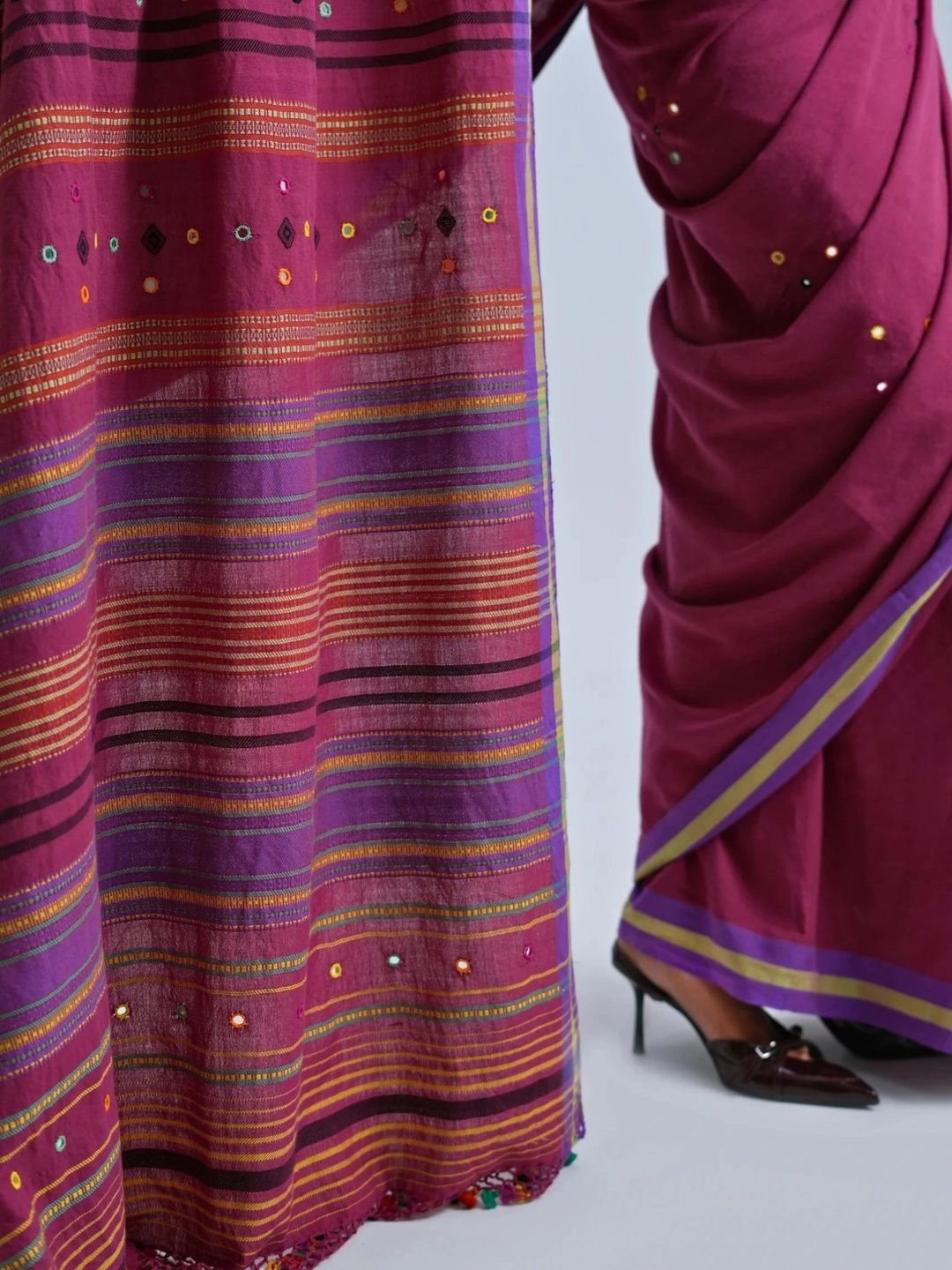 Striped Mirror Work Pure Cotton Narayan Peth Saree - Image 4