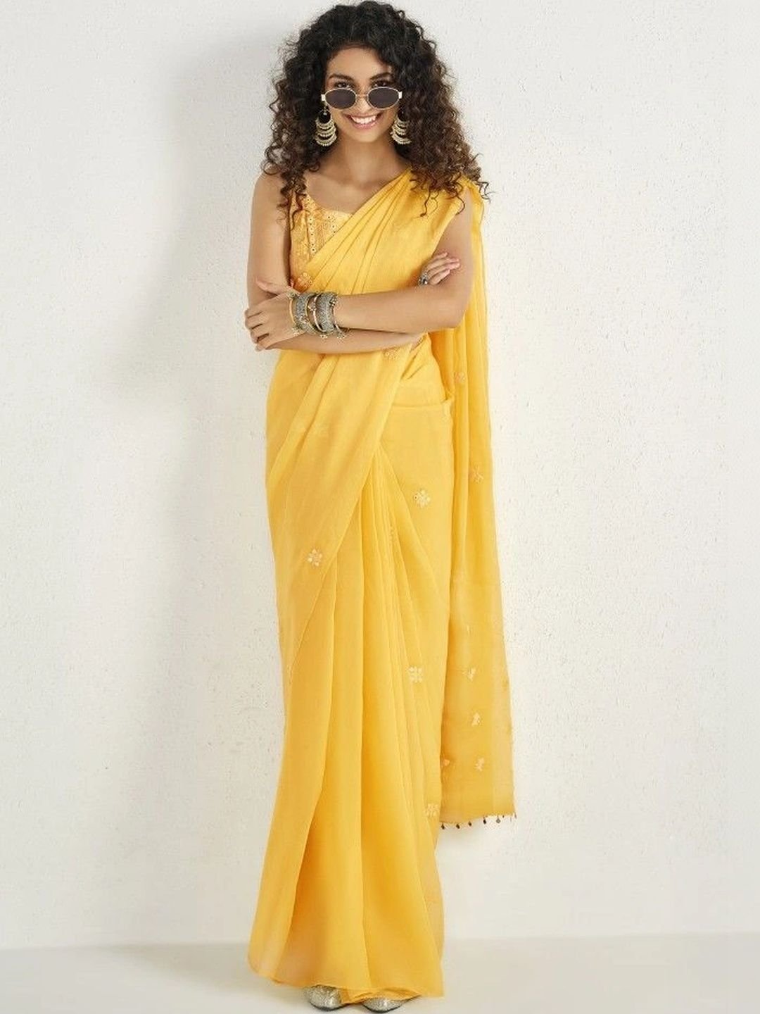 Global Desi Global Desi Floral Saree - Image 4