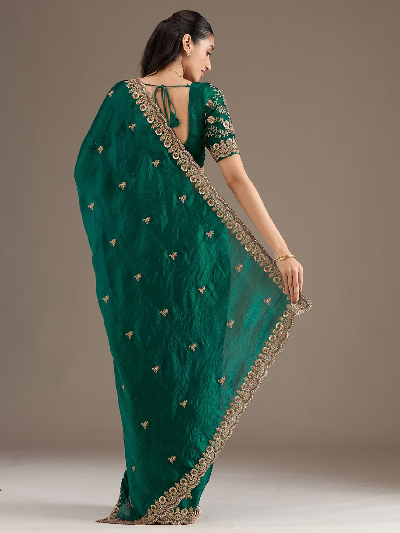 Koskii Koskii Women Cording Peacock Green Tissue Saree With Unstitched Blouse - Image 3