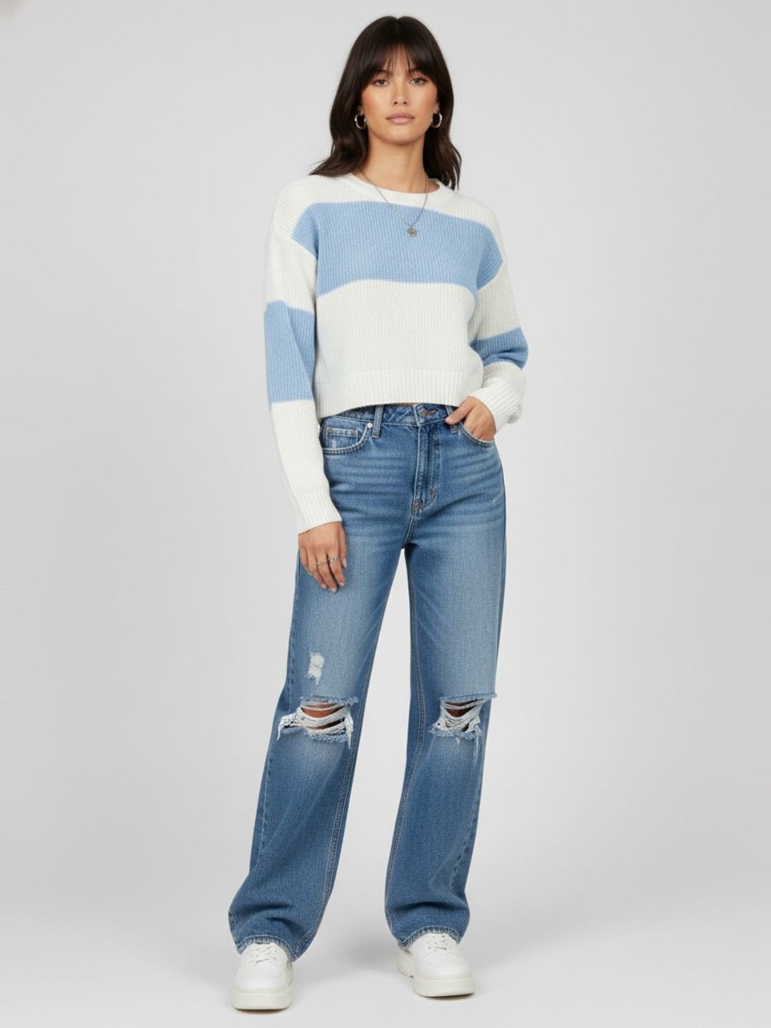 Colorblocked Oversized Crop Pullover - Image 4