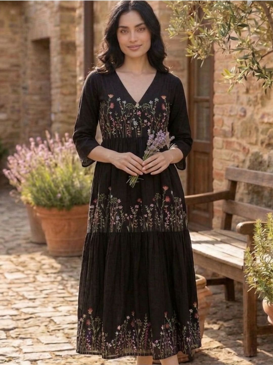 Social geek Botanical Embroidered V-Neck Pure Silk Tiered Dress - Image 3