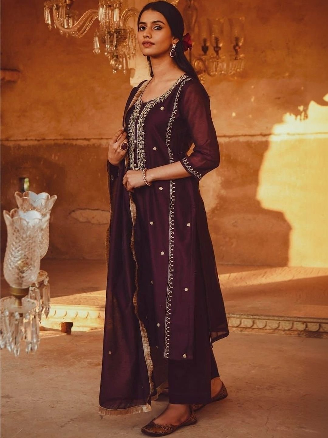 NILHARI Ethnic Motifs Embroidered Kurti - Image 2
