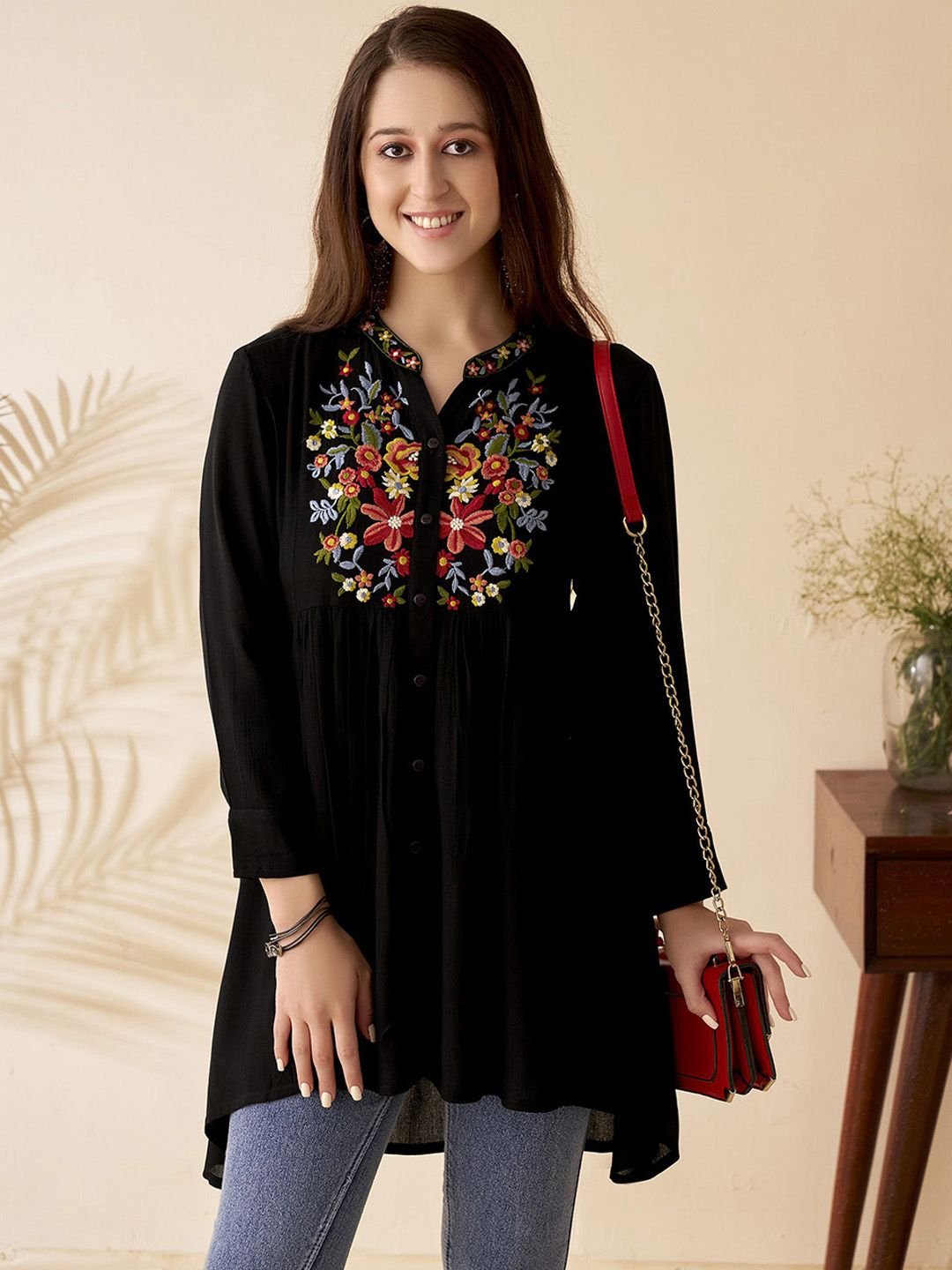 Floral Embroidered Mandarin Collar Thread Work Short Kurti
