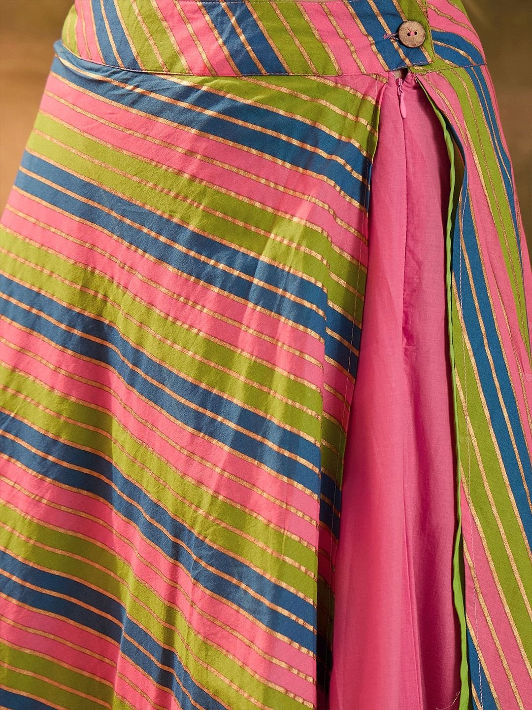 Sangria Round Neck Leheriya Printed Pure Cotton Lehenga And Choli With Dupatta - Image 3