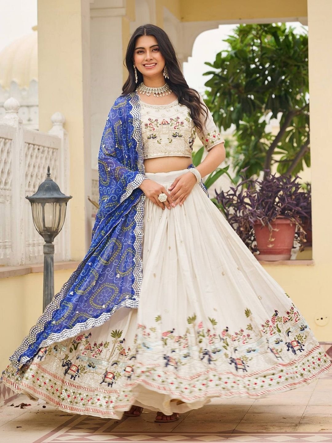 Moda Rapido Moda Rapido Embroidered Semi-Stitched Lehenga & Unstitched Blouse With Dupatta