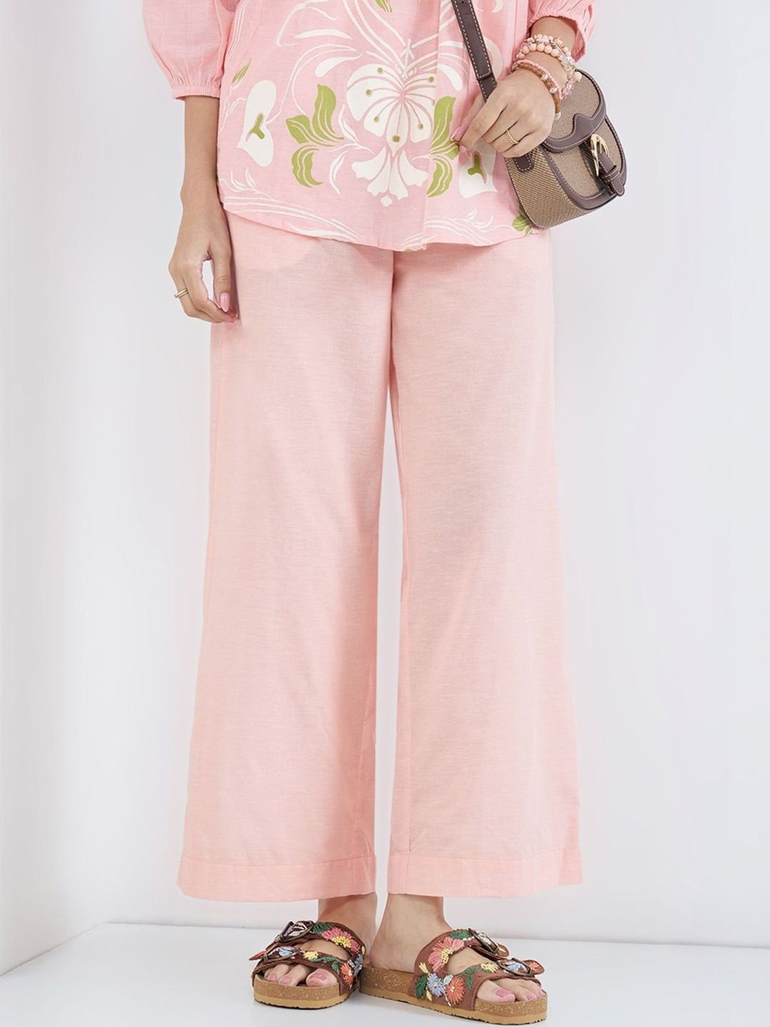 AKKRITI BY PANTALOONS Women Trousers