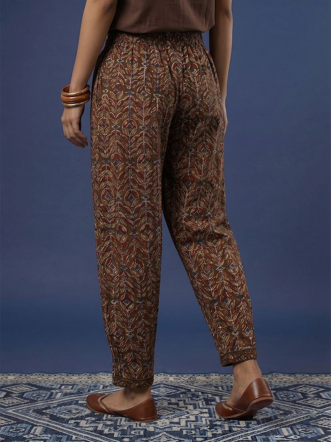 Taavi Women Kalamkari Parallel Trouser - Image 2