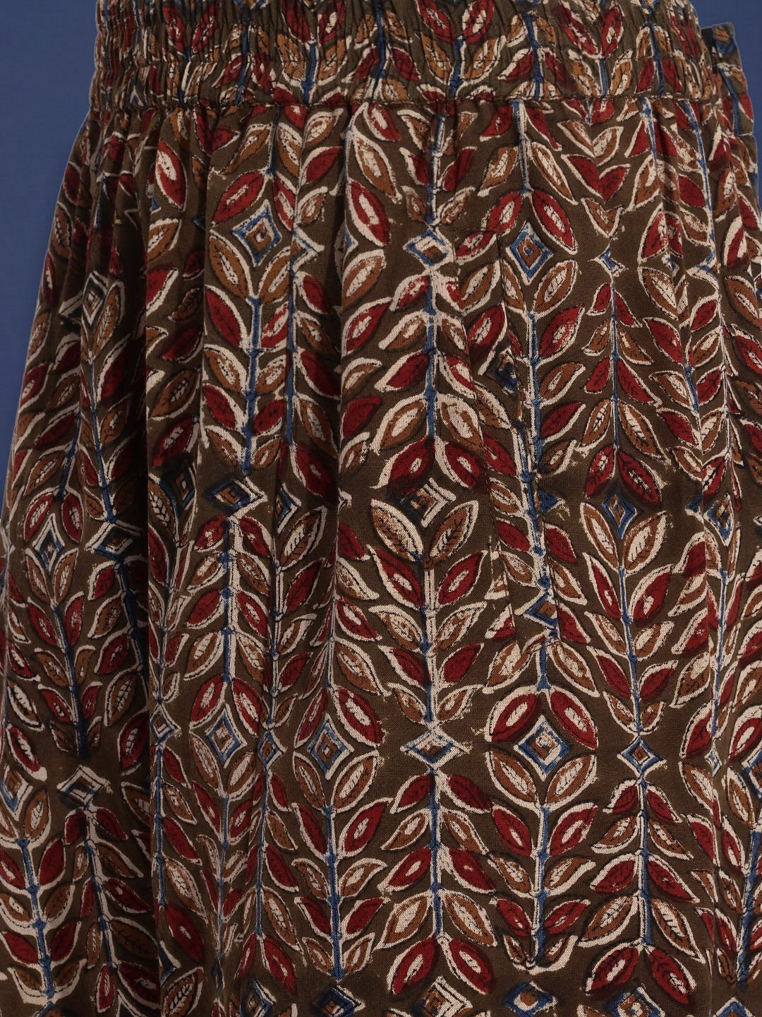 Taavi Women Kalamkari Parallel Trouser - Image 4