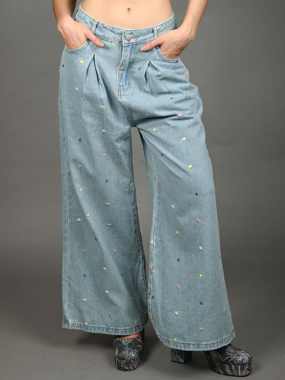 ODETTE ODETTE Women Flared Mid-Rise Mildly Distressed Jeans
