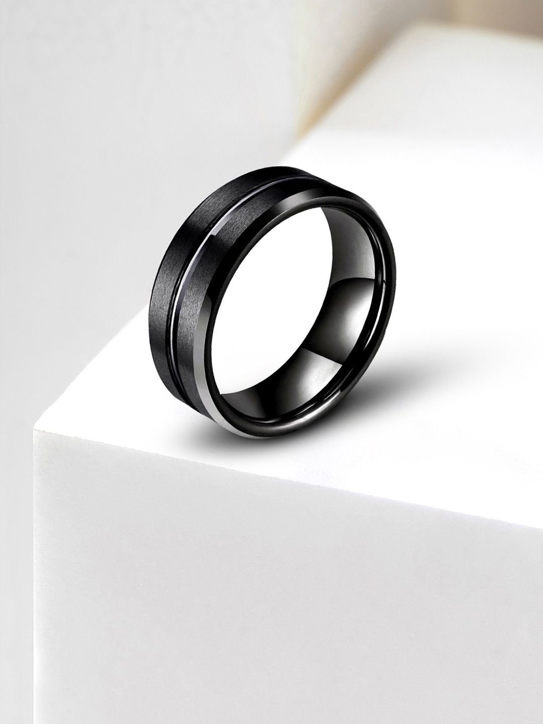 Peora Peora Men Tungsten Grooved Center Polished Band Finger Ring
