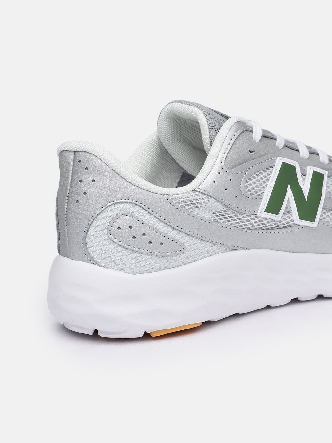 New Balance Men ARISI Running Shoes - Image 4