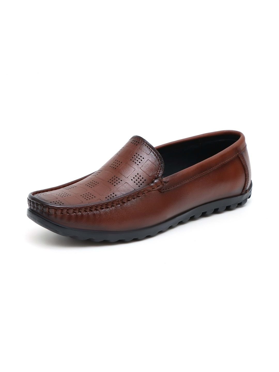 Men Textured Leather Round Toe Slip-On Loafers Formal Shoes - Image 4