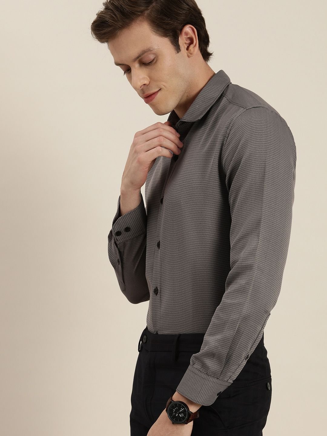 INVICTUS Men Easy Care Grey & Black  Self Design  Formal Shirt - Image 4