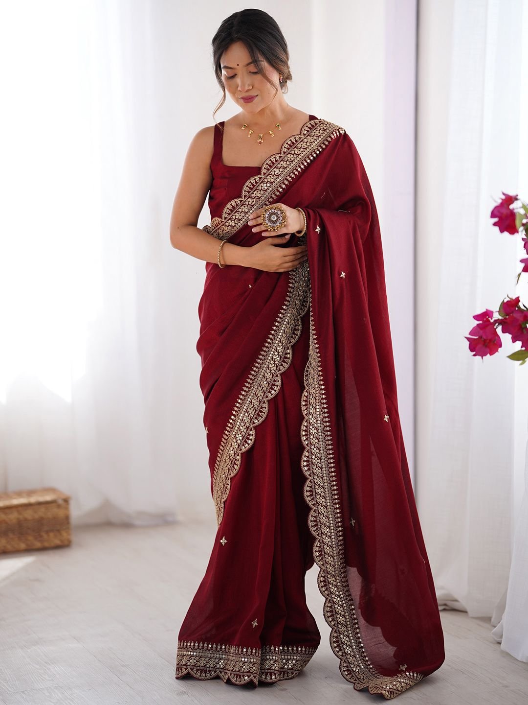 Saree mall Embellished Embroidered Sequinned Heavy Work Sarees