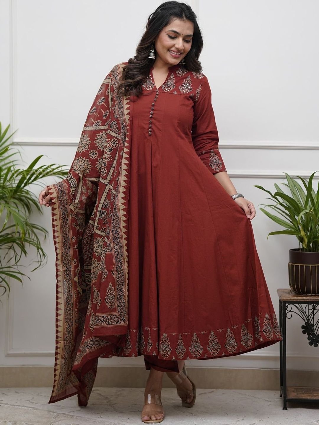 Aaghnya Women Ethnic Motifs Printed Panelled Kurta with Trousers & With Dupatta - Image 3