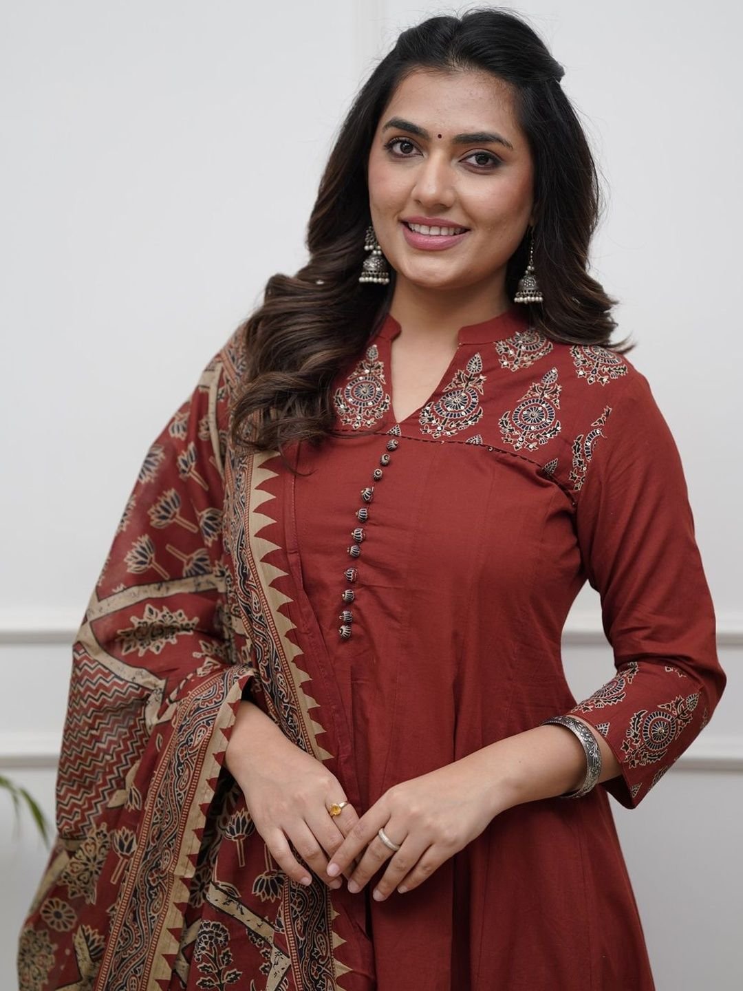 Aaghnya Women Ethnic Motifs Printed Panelled Kurta with Trousers & With Dupatta - Image 4