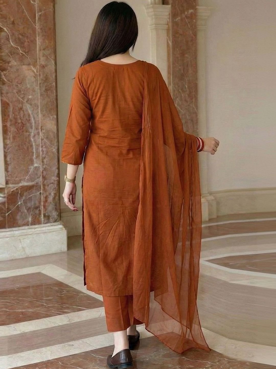 Women Ethnic Motifs Embroidered Regular Thread Work Kurta with Trousers & With Dupatta - Image 2
