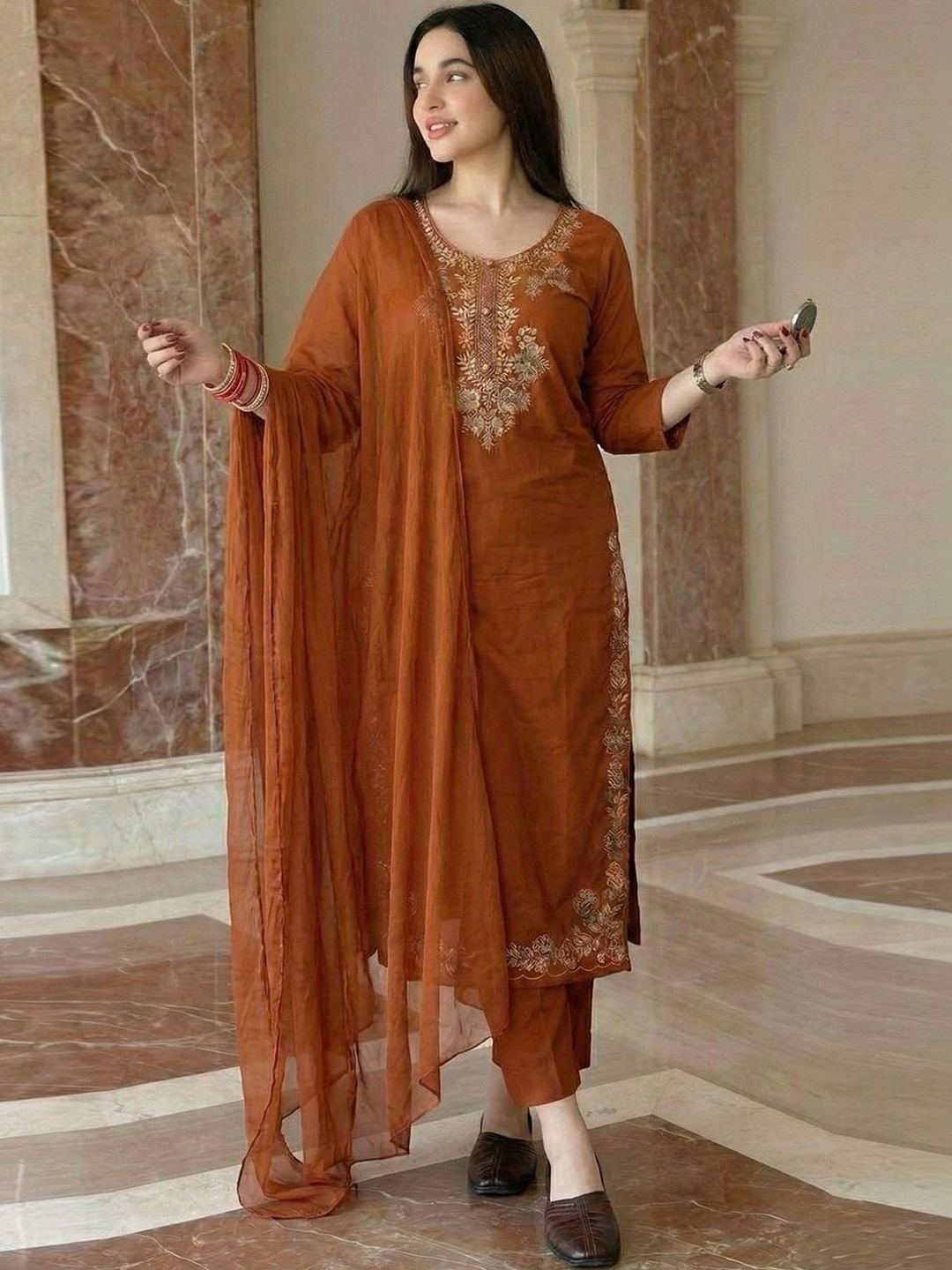Women Ethnic Motifs Embroidered Regular Thread Work Kurta with Trousers & With Dupatta - Image 3