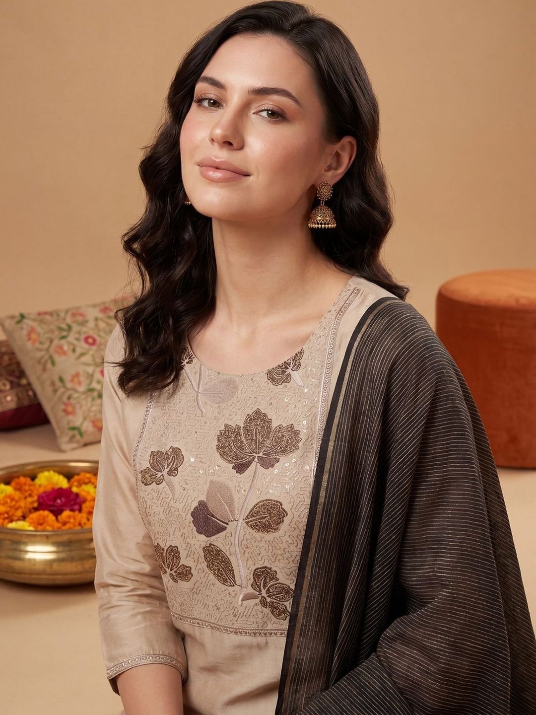 Indo Era Indo Era Women Ethnic Motifs Embroidered Regular Thread Work Kurta with Trousers & With Dupatta - Image 2