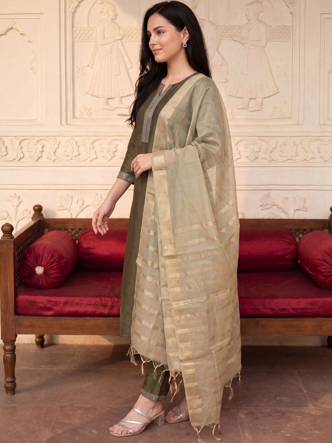 Indo Era Indo Era Women Regular Thread Work Kurta with Trousers & With Dupatta - Image 3