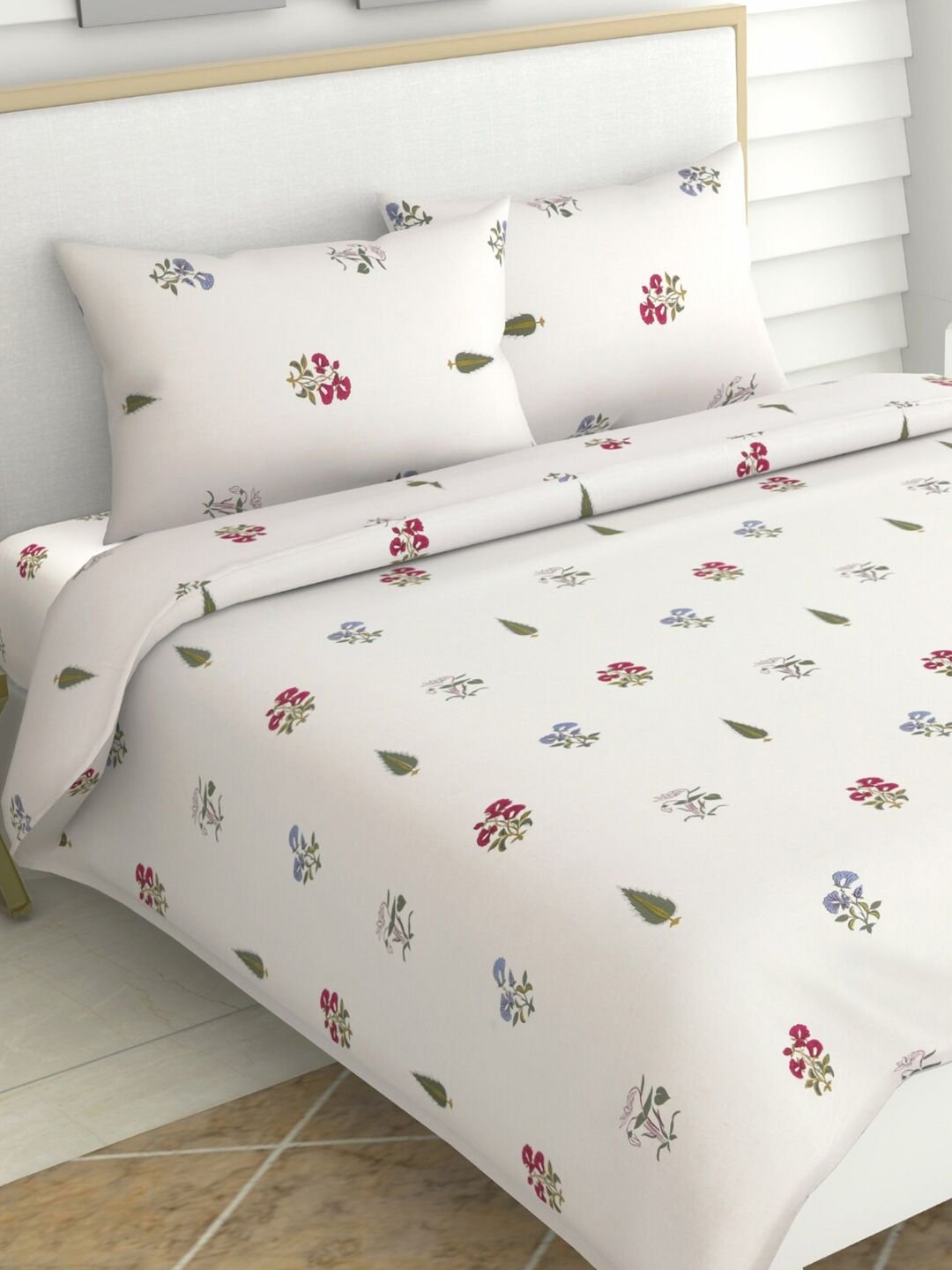 haus & kinder Floral Motifs White Floral Cotton Breathable 186 TC Queen Fine Bedsheet with 2 Pillow Covers-100 x 90 inches