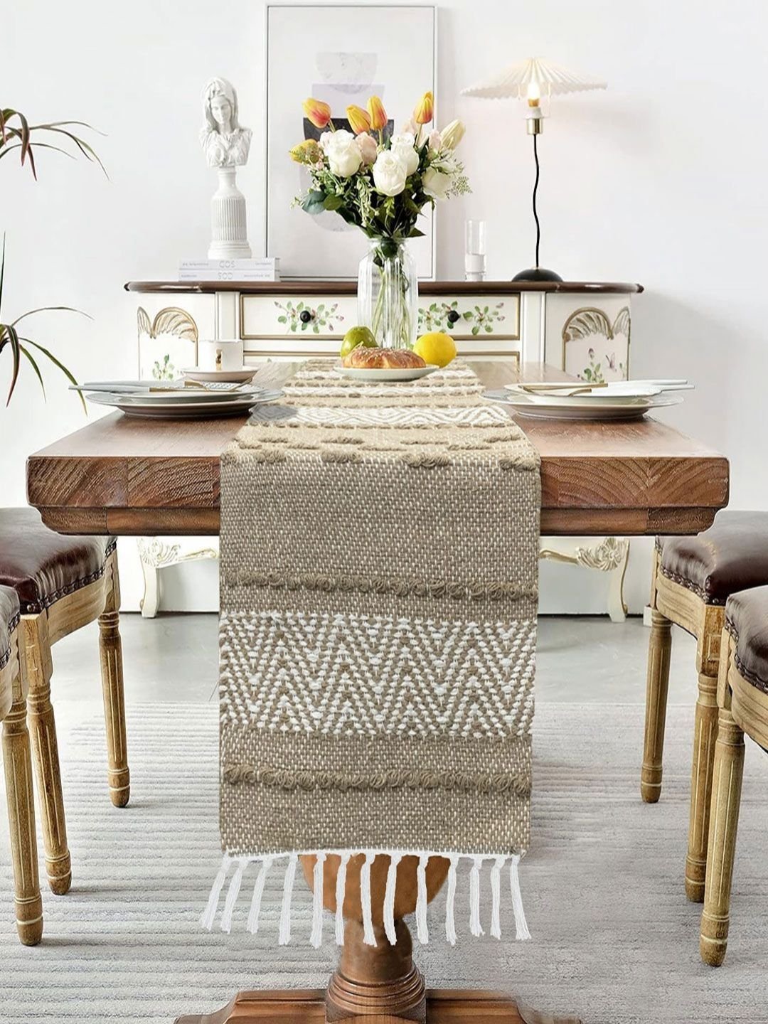 LUXEHOME INTERNATIONAL Beige & White Geometric Pure Cotton Table Runner