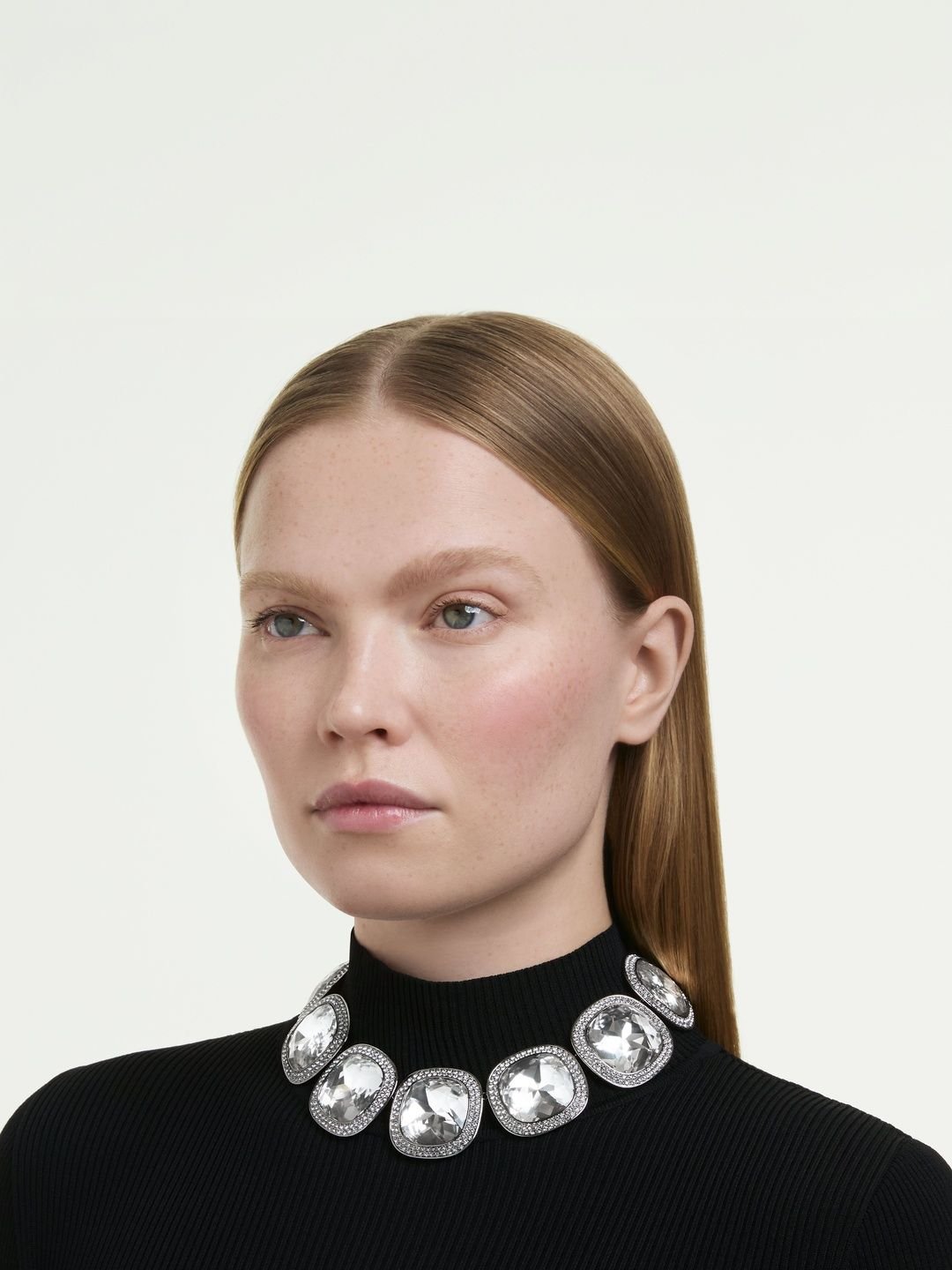 SWAROVSKI Choker Necklace - Image 4