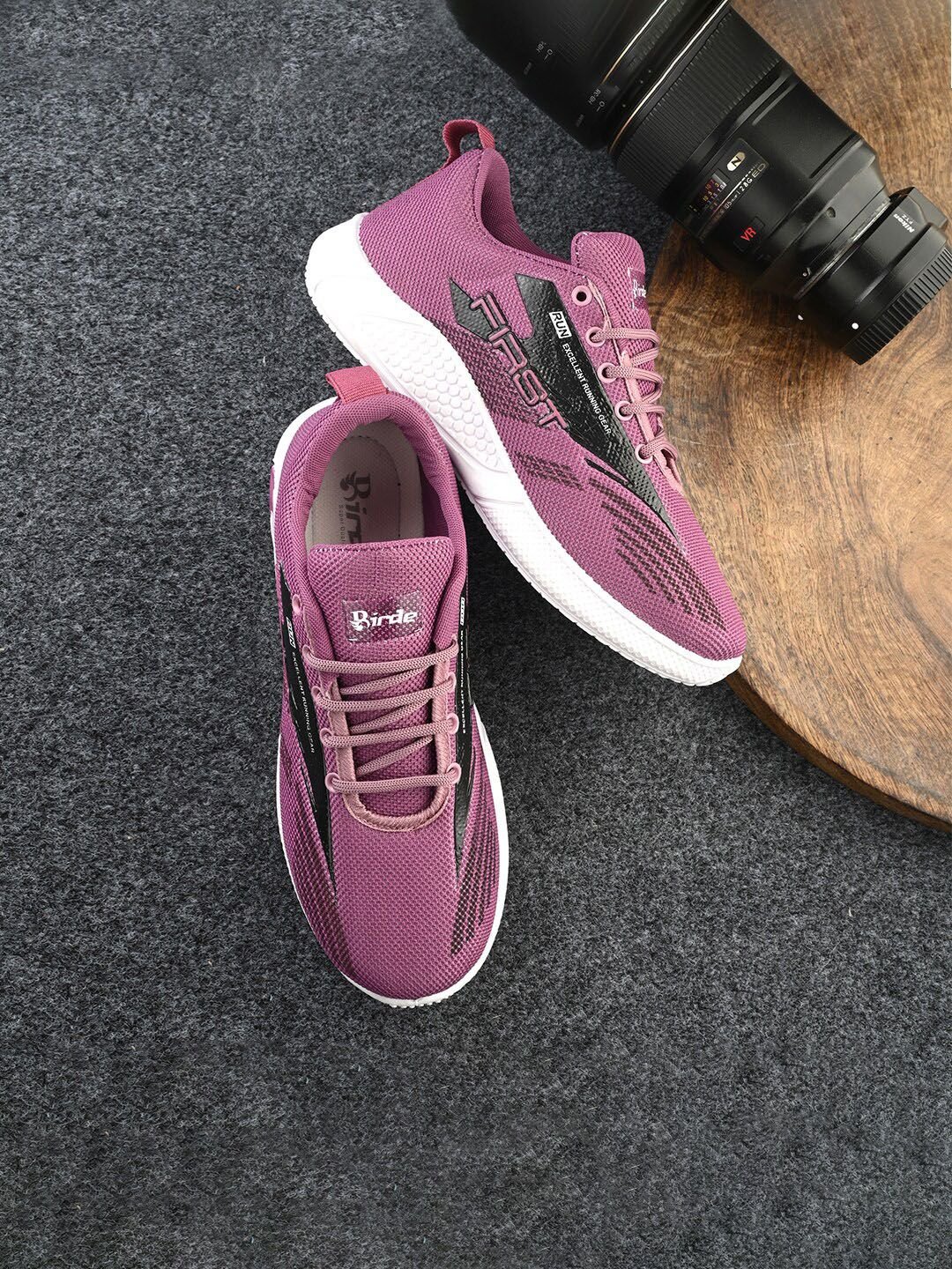 Women Mesh Memory Foam Non-Marking Running Shoes