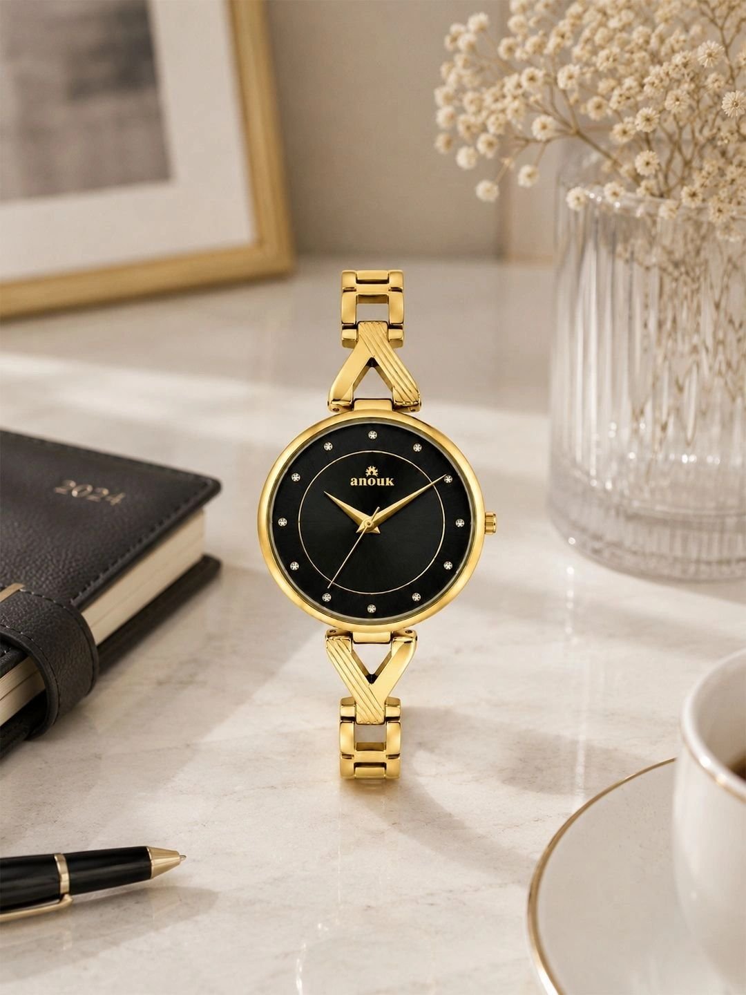 Women Dial & Stainless Steel Bracelet Style Straps Analogue Watch AN136-RGCASE-BLKDIAL-RGSTP