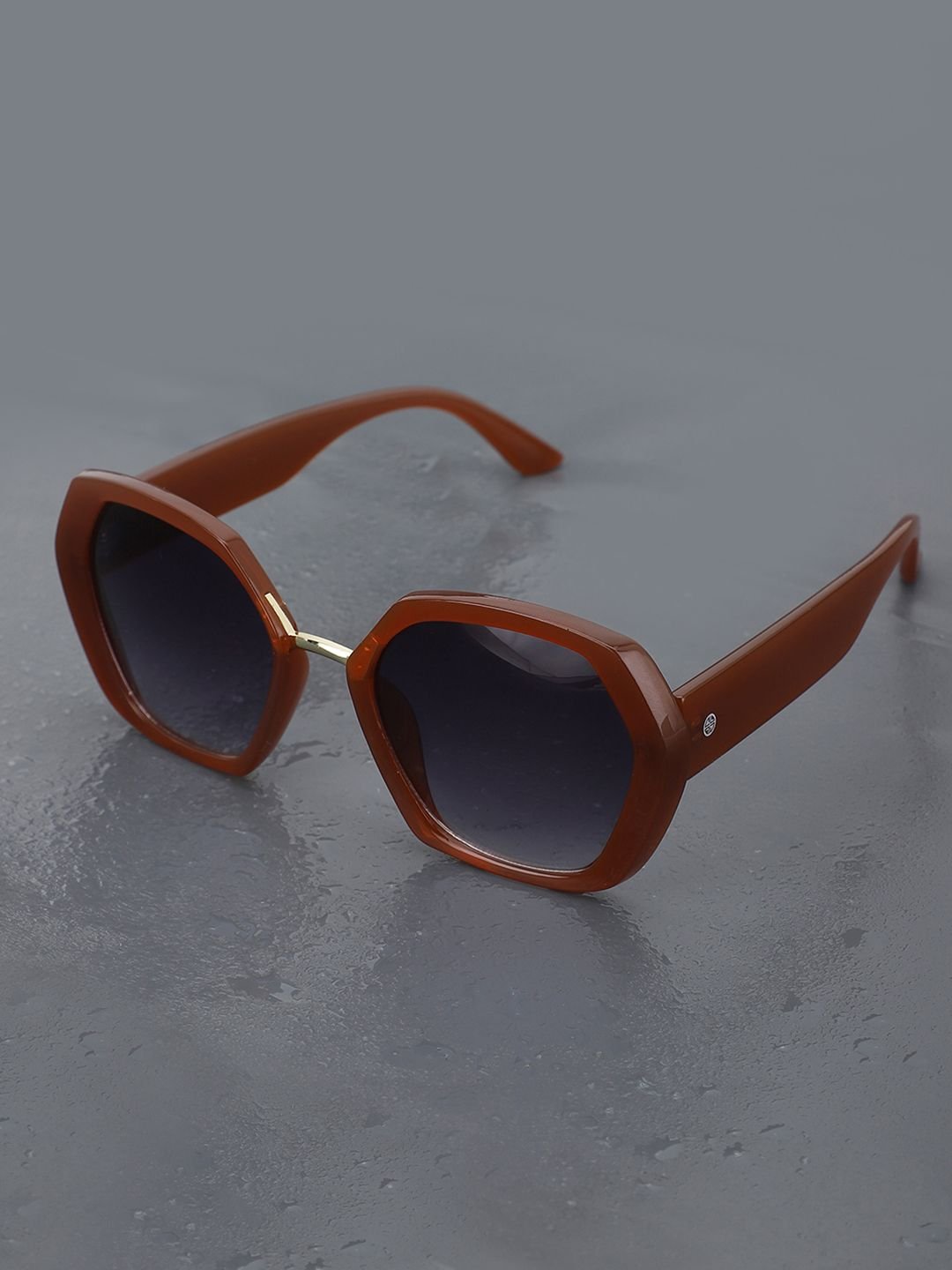 Women Oversized Sunglasses with UV Protected Lens - CLSW182 - Image 2