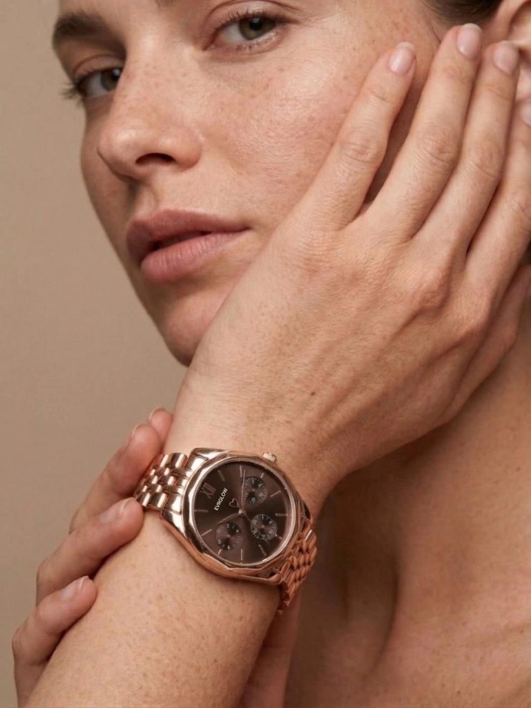 EVRGLOW Women Dial & Stainless Steel Bracelet Style Straps Analogue Multi Function Watch ERW-45-BROWN - Image 4