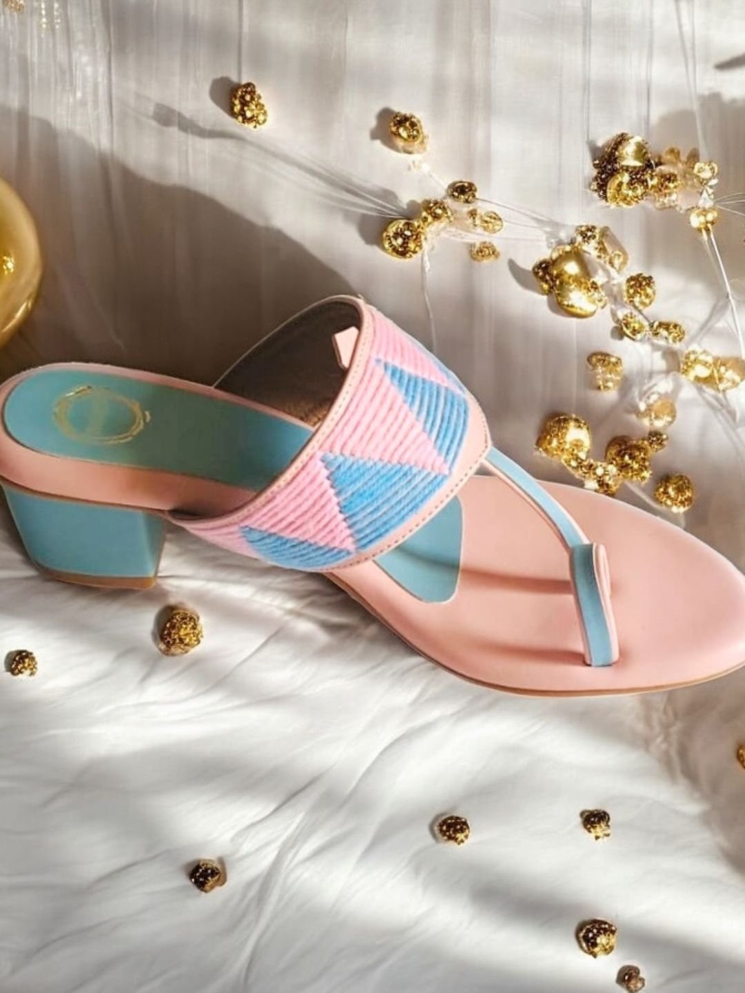 Women Blue and Pink Woven Design Block Heel Open Toe Kolhapuri Sandals - Image 4