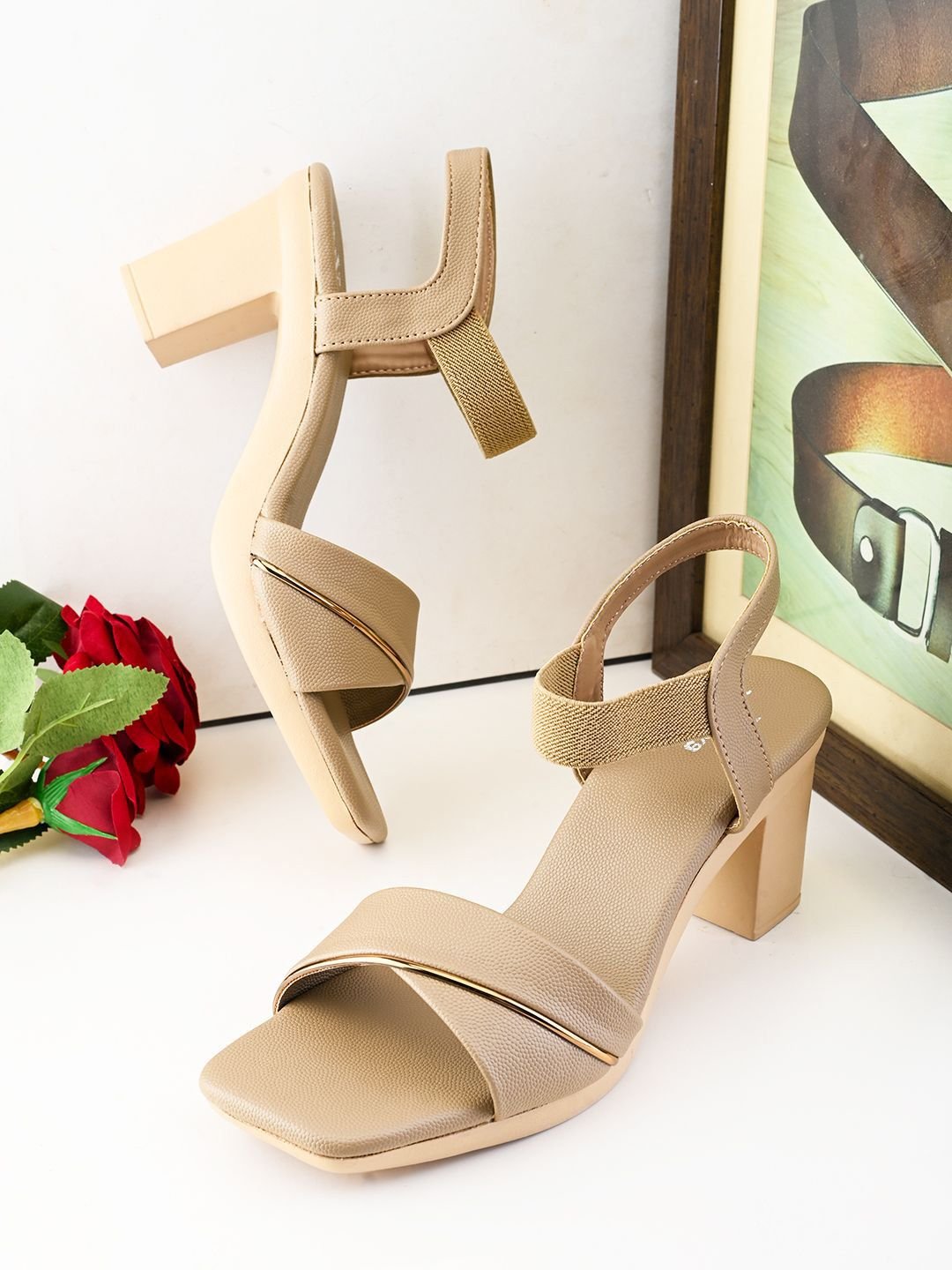 XE Looks Elegant Heel With Textured Finish And Ankle Strap Heel Sandal - Image 2