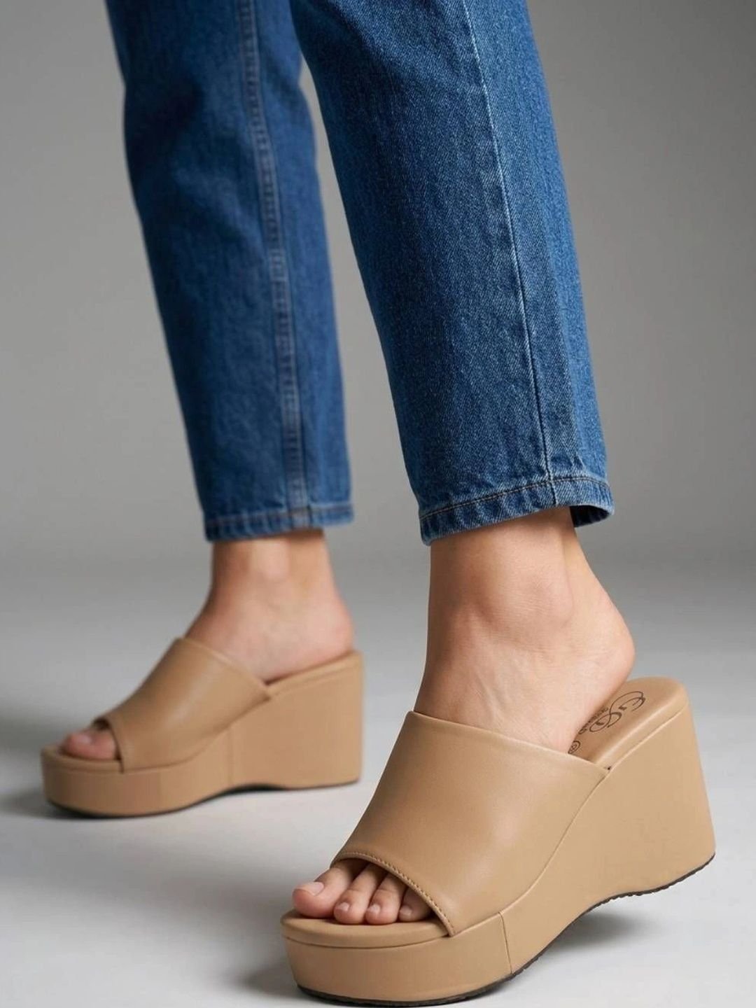 Baespice Wedge Mules