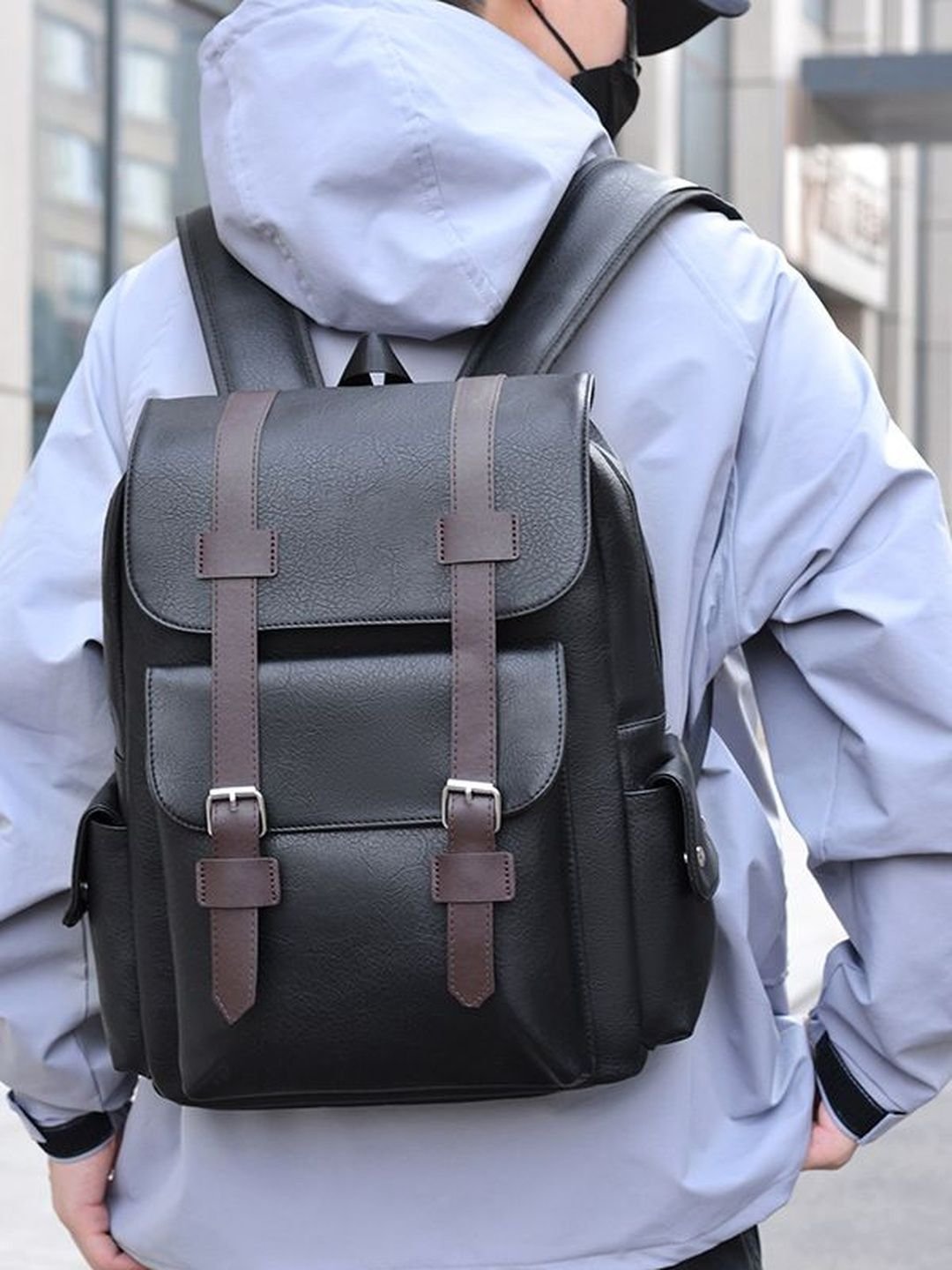 ANDREW HILL Men Contrast Detail Backpack - Image 2