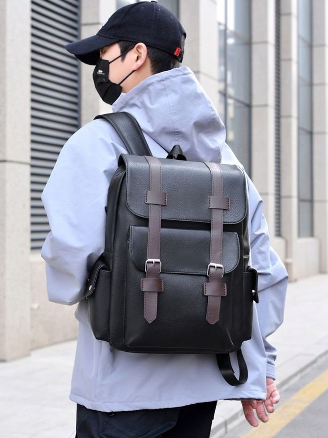 ANDREW HILL Men Contrast Detail Backpack - Image 3
