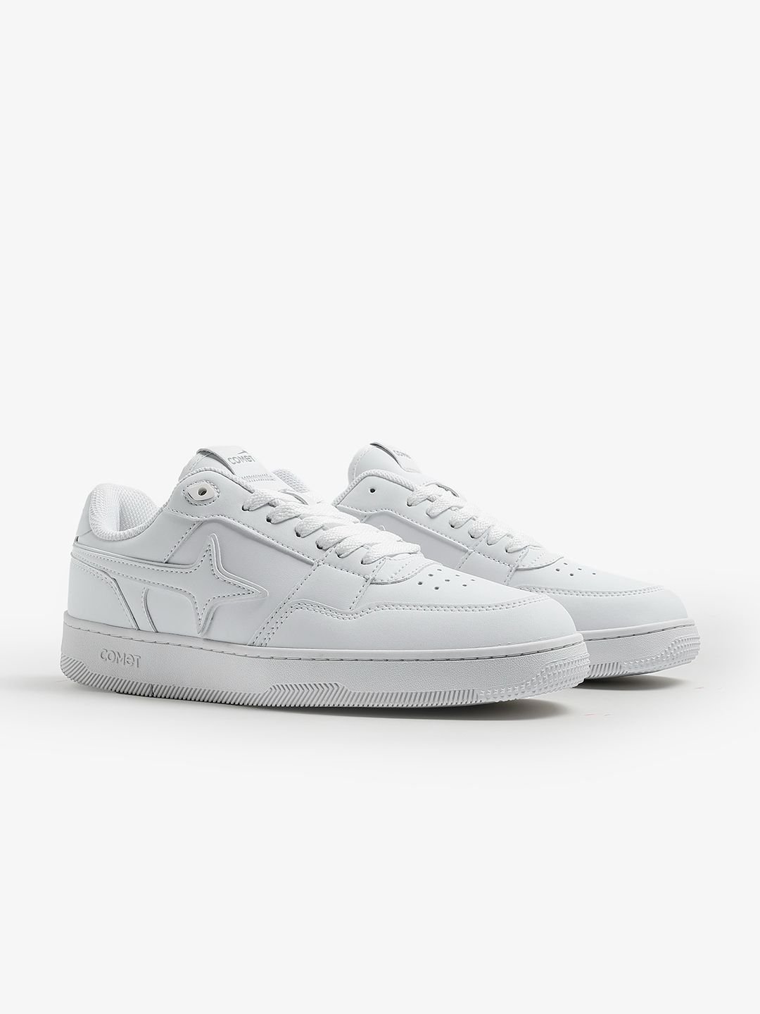 Comet Unisex X Lows Light Sneakers