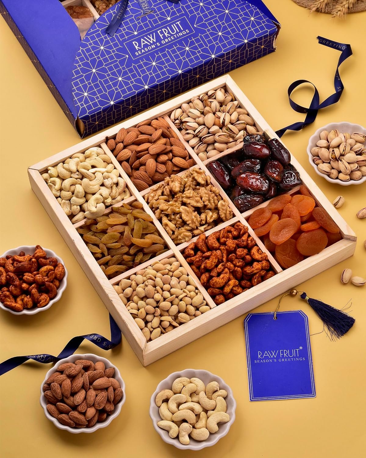 Hyperfoods® Dry Fruits Combo Pack Dry Fruits Gifts DryFruits Gift Hampers DryFruit Gift For Family DryFruit Gift Pack