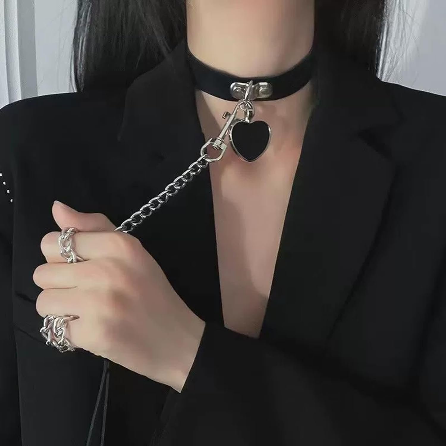 BDSM Sex Toys, Nipple Clamps, and Adjustable Leather Collars with Ropes, Designed for Breast Stimulation and Pulling Pleasure, Enhancing Intimacy, Suitable for Everyone(Heart-Shaped Design).