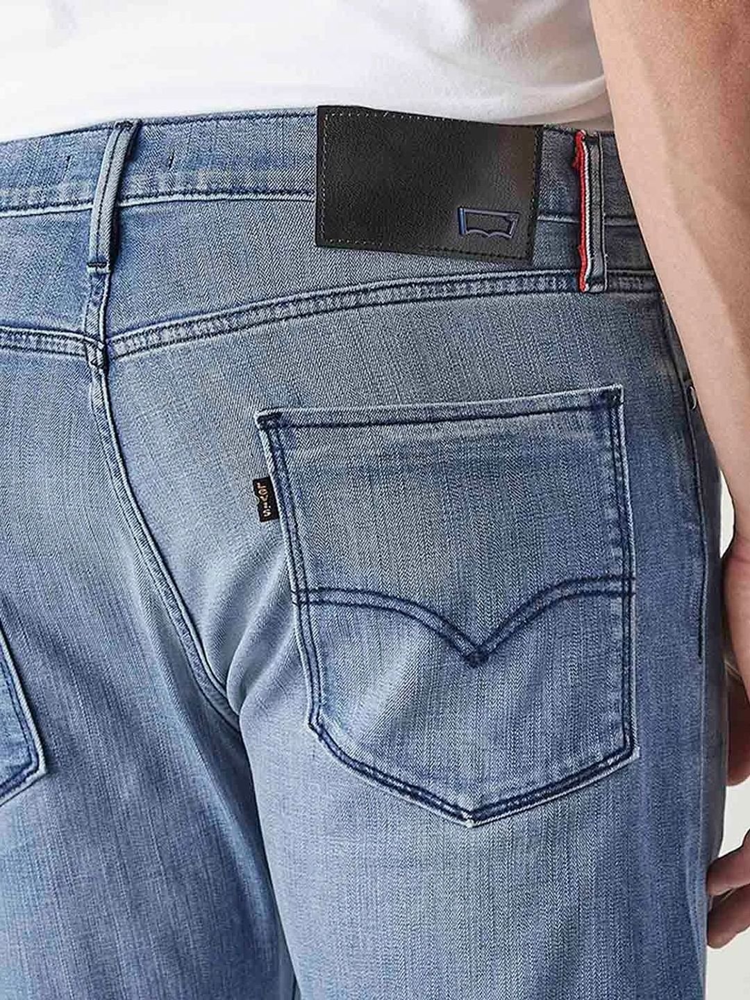 Men Classic Straight Fit Mid-Rise Low Distress Light Fade Stretchable Jeans - Image 5